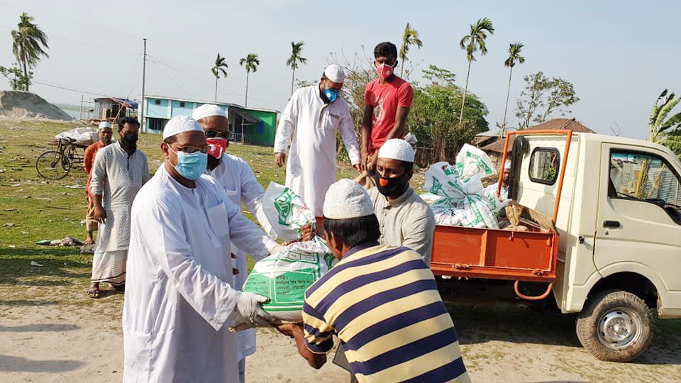 করোনা ভাইরাস থেকে পরিত্রাণের উপায়-উপকরণ খুবই অপ্রতুল